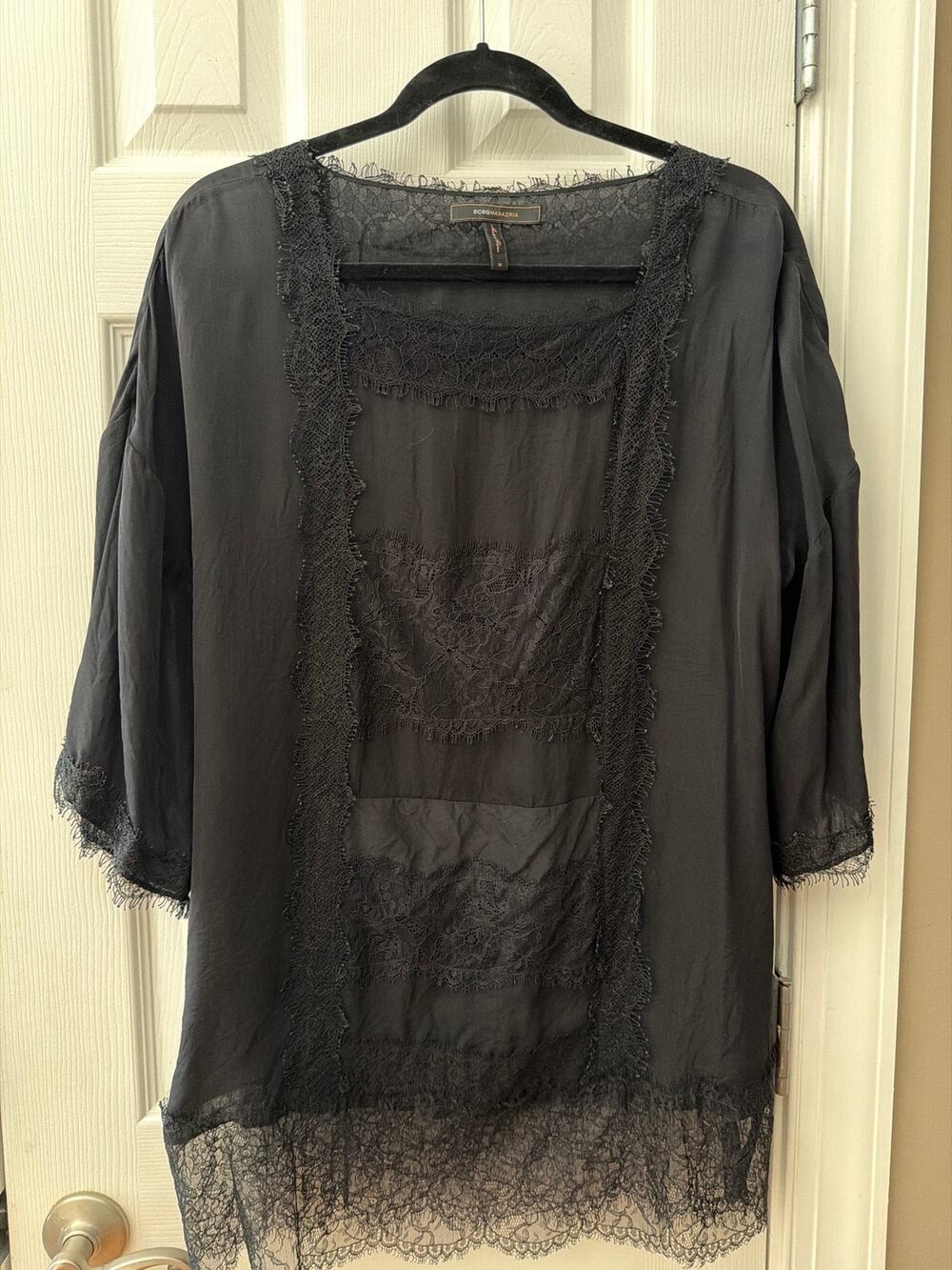 BCBG Max Azria Black Lace Panel Tunic Blouse Sheer 3/4 sleeve Size Medium